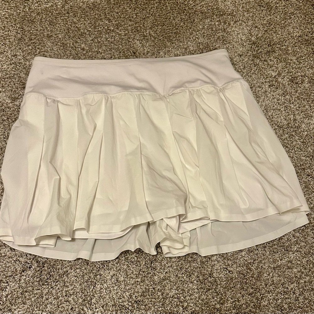 JoyLab Cream Pleated Skirt